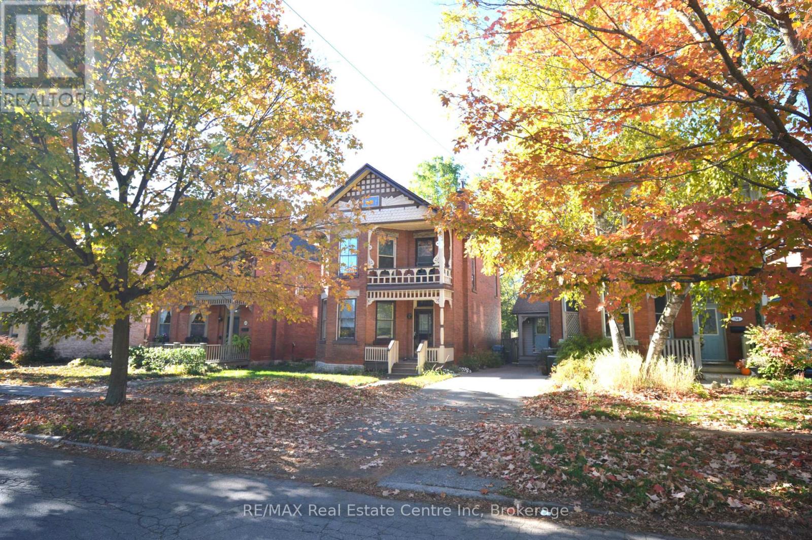 30 Glasgow St N, Guelph, ON N1H 4V5