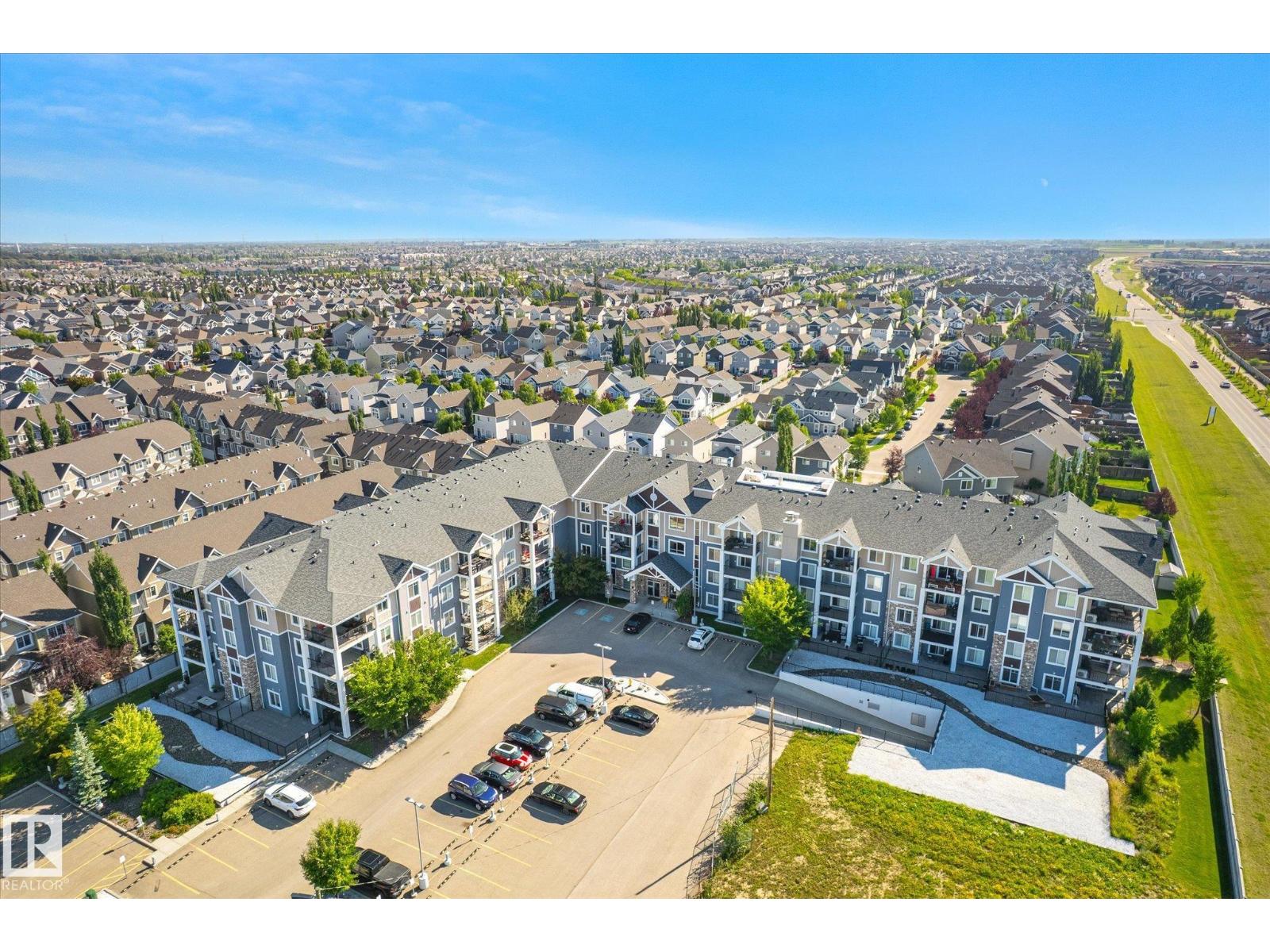 4008 Savaryn Drive Southwest #316, Edmonton, AB T6X 2E5