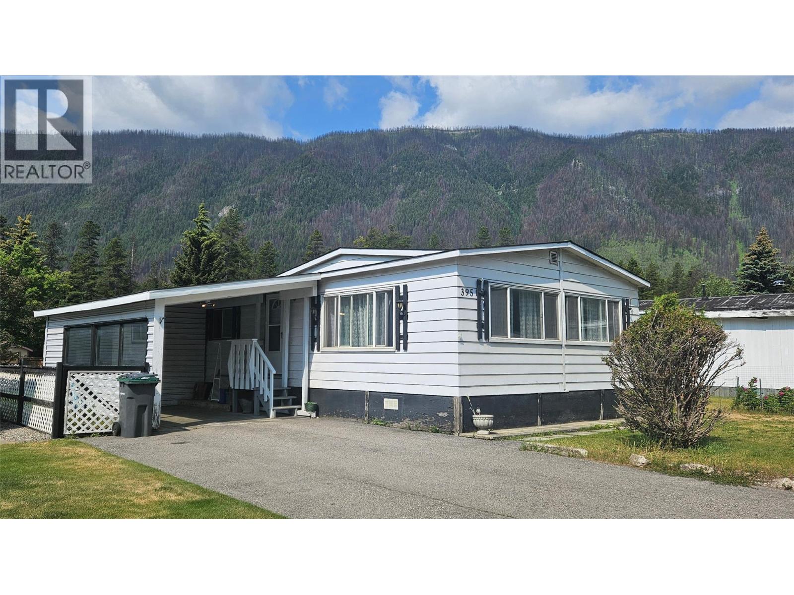 395 Red Cedar Cres, Sparwood, BC V0B 2G0