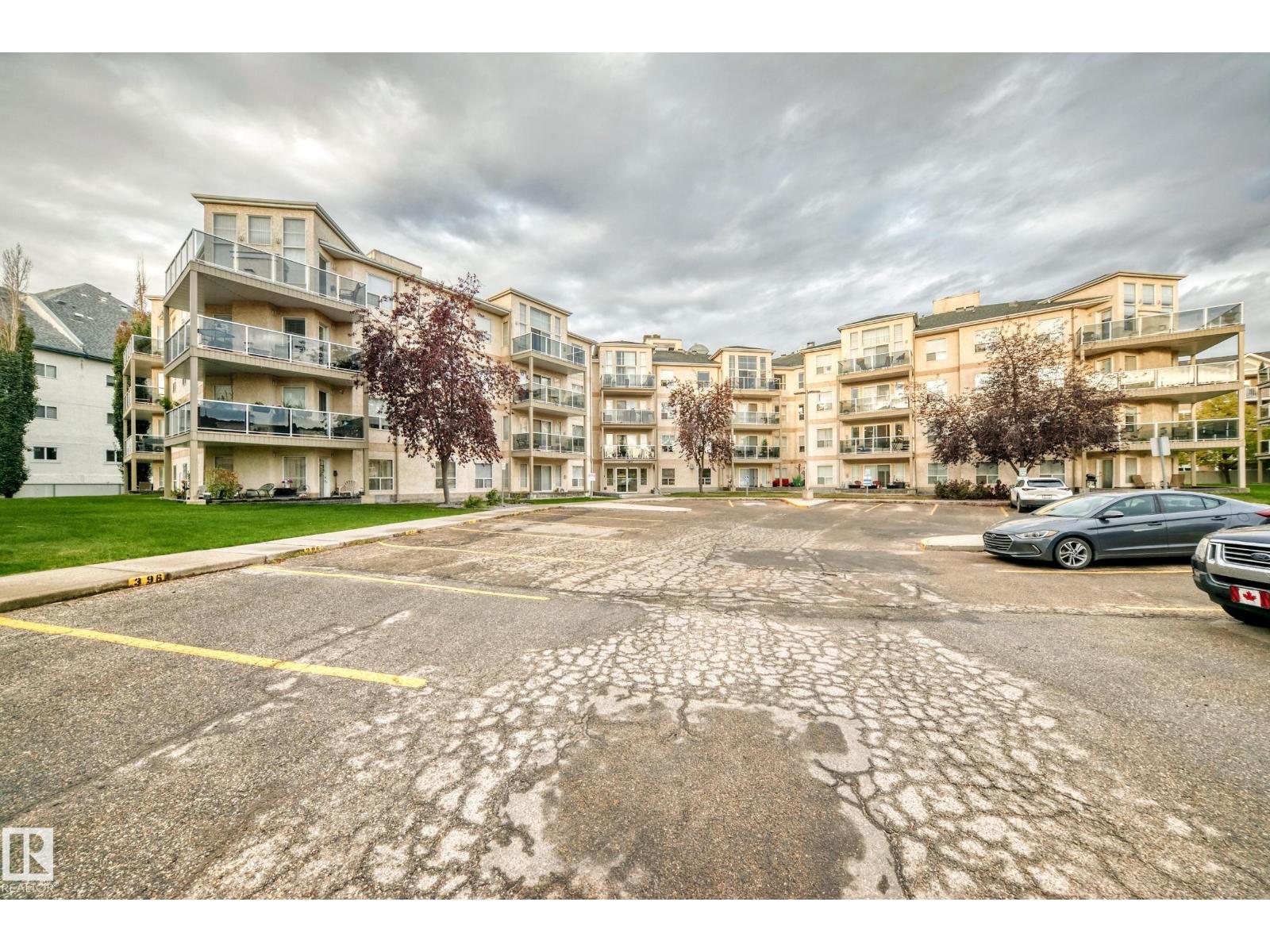 9730 174 Street Northwest #116, Edmonton, AB T5T 6J4