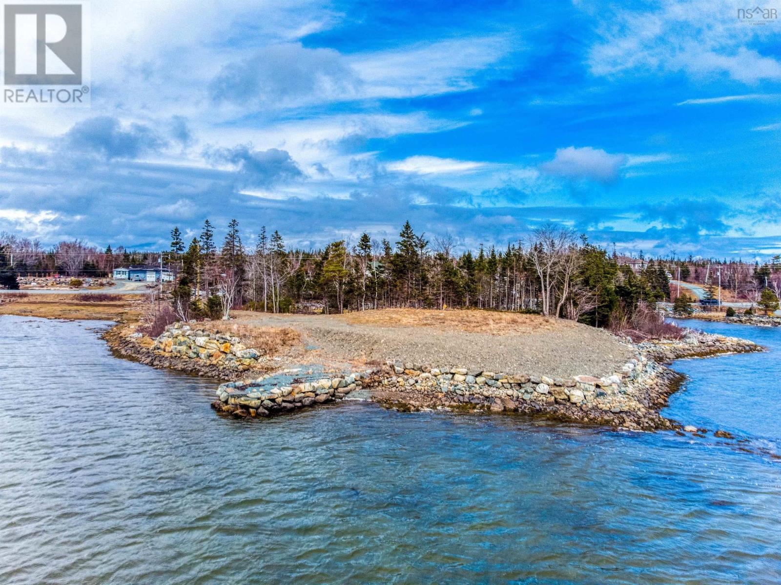 2540 Lawrencetown Rd, Lawrencetown, NS B2Z 1L1 MLS 202400168 Houseful