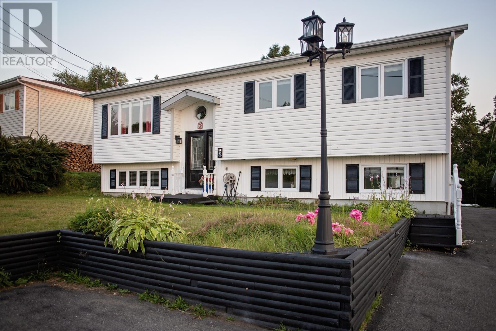 95 Bowater Dr, Appleton, NL A0G 2K0