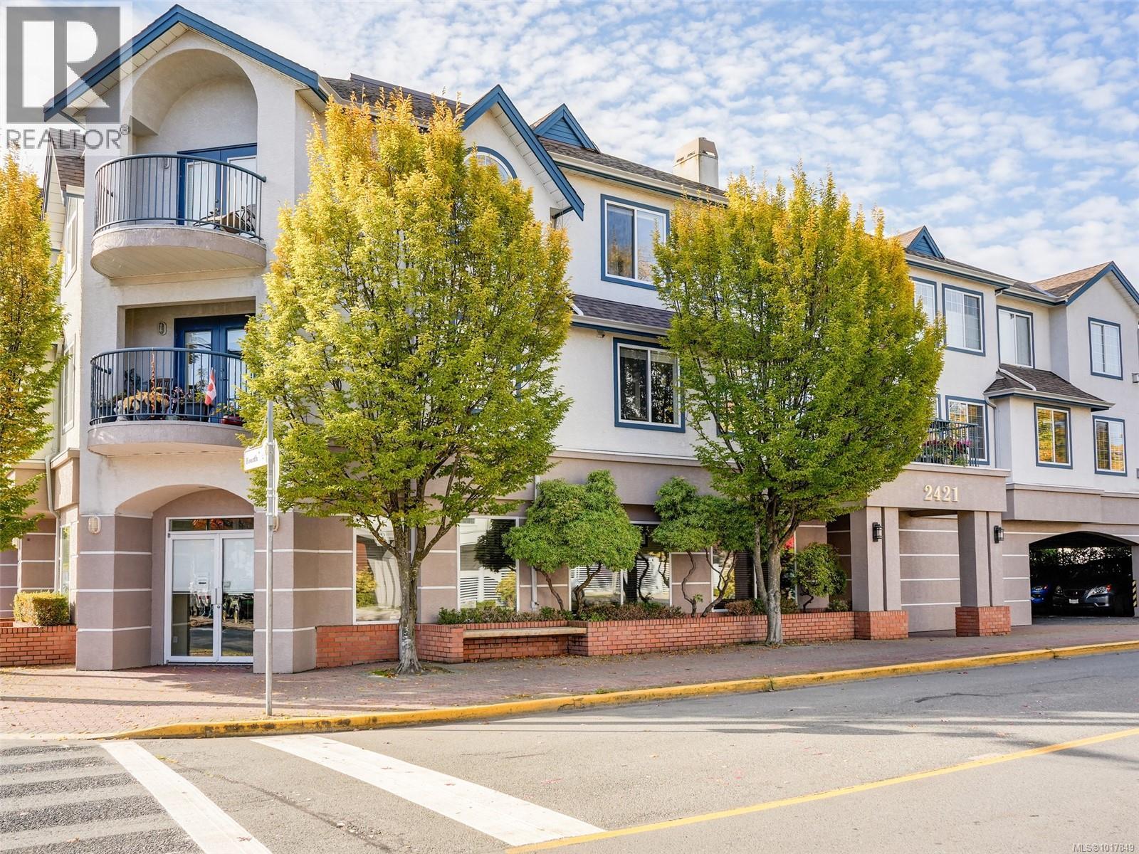 2421 Sidney Ave Unit 201 Ave, Sidney, BC V8L 1Y8