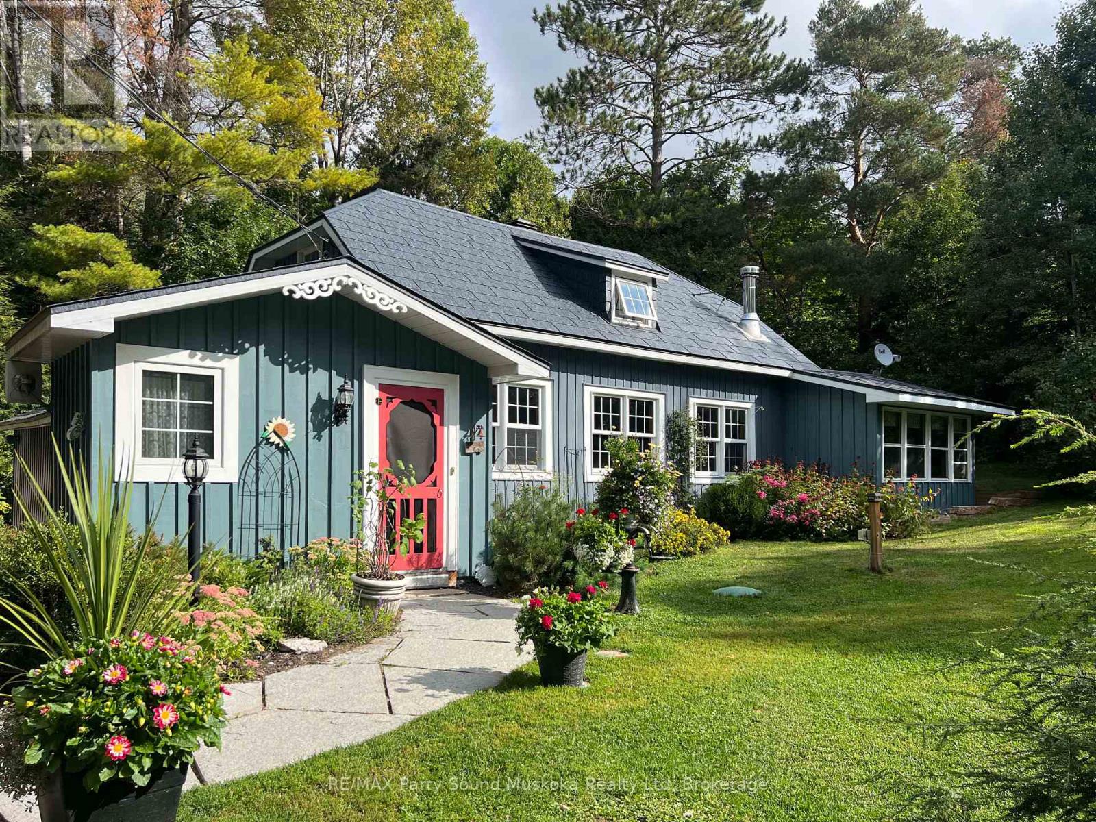 159 Boundary Spur Rd, Whitestone, ON P0A 1G0