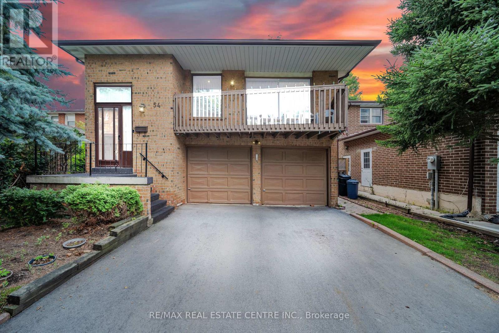 54 Braidwood Lake Rd, Brampton, ON L6Z 1X6