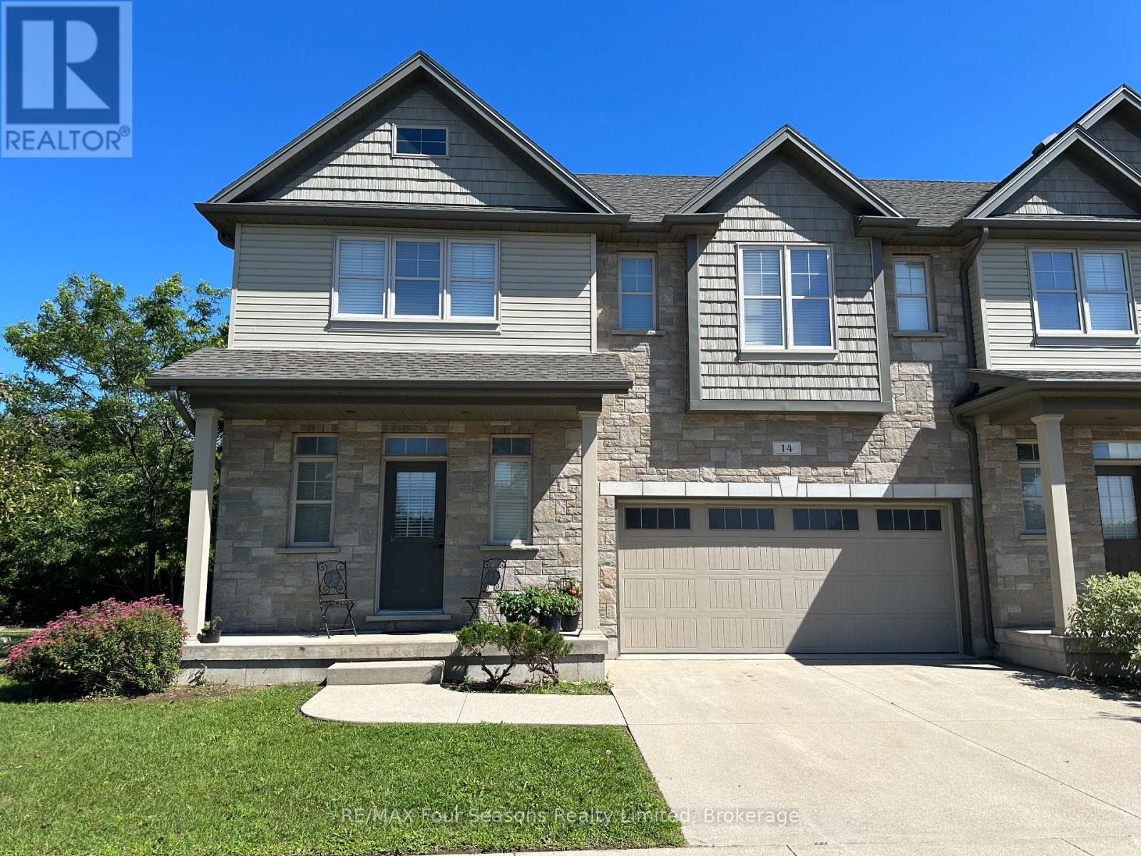 14 935 Goderich St, Saugeen Shores, ON N0H 2C4