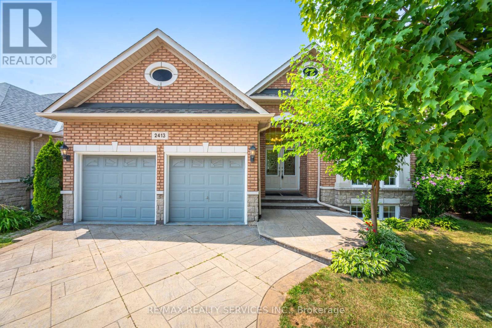 2413 Salcome Dr, Oakville, ON L6H 7N5