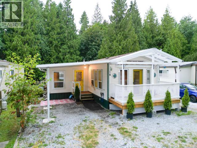 16-8425 Highway 101, Powell River, BC V8A 0G9