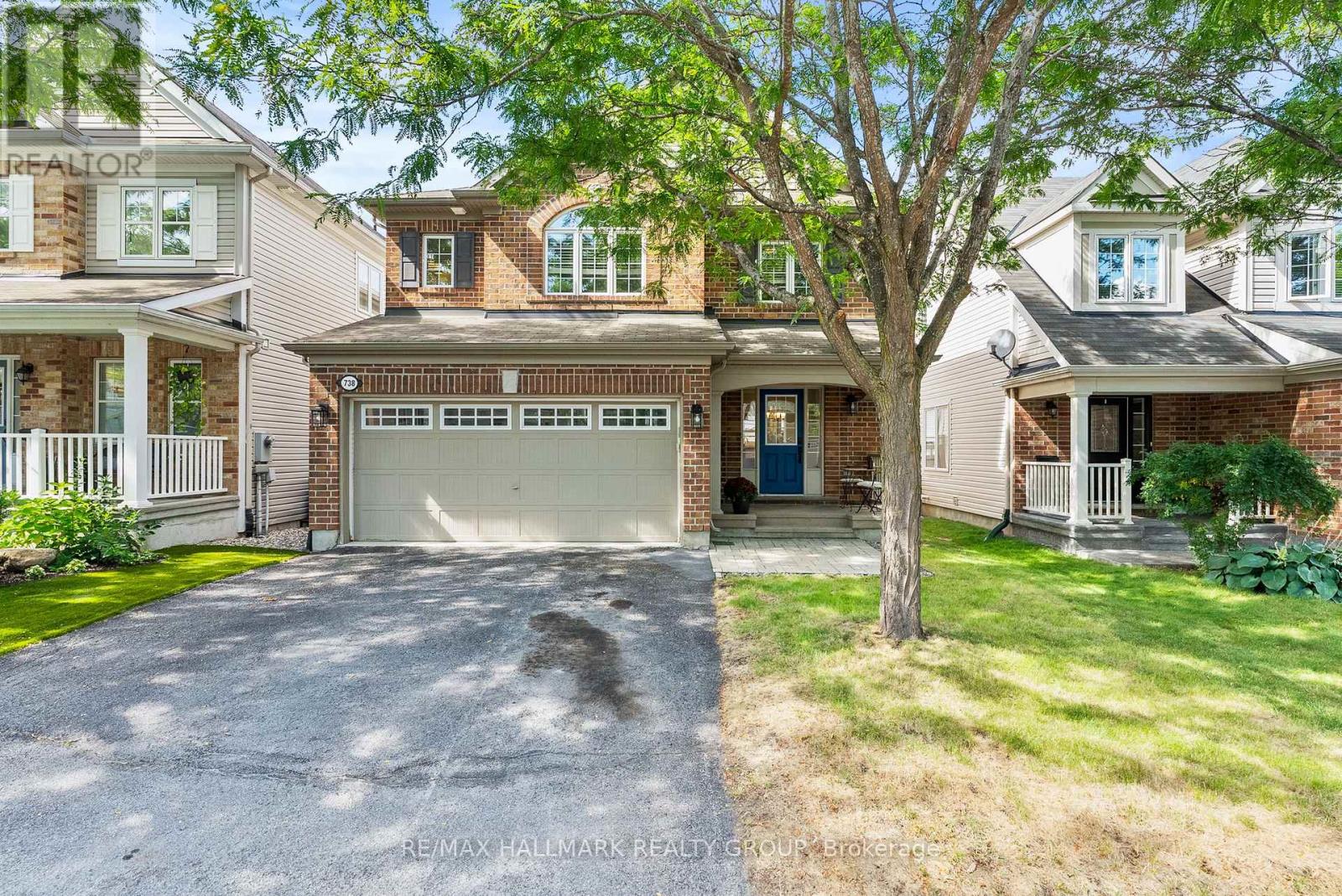 738 Tramontana Pl, Ottawa, ON K2S 0E7