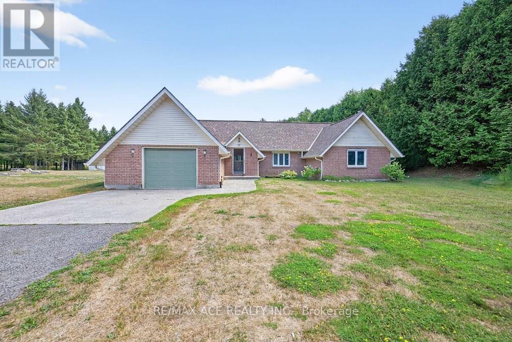 2425 N School Rd, Havelock-Belmont-Methuen, ON K0L 1Z0