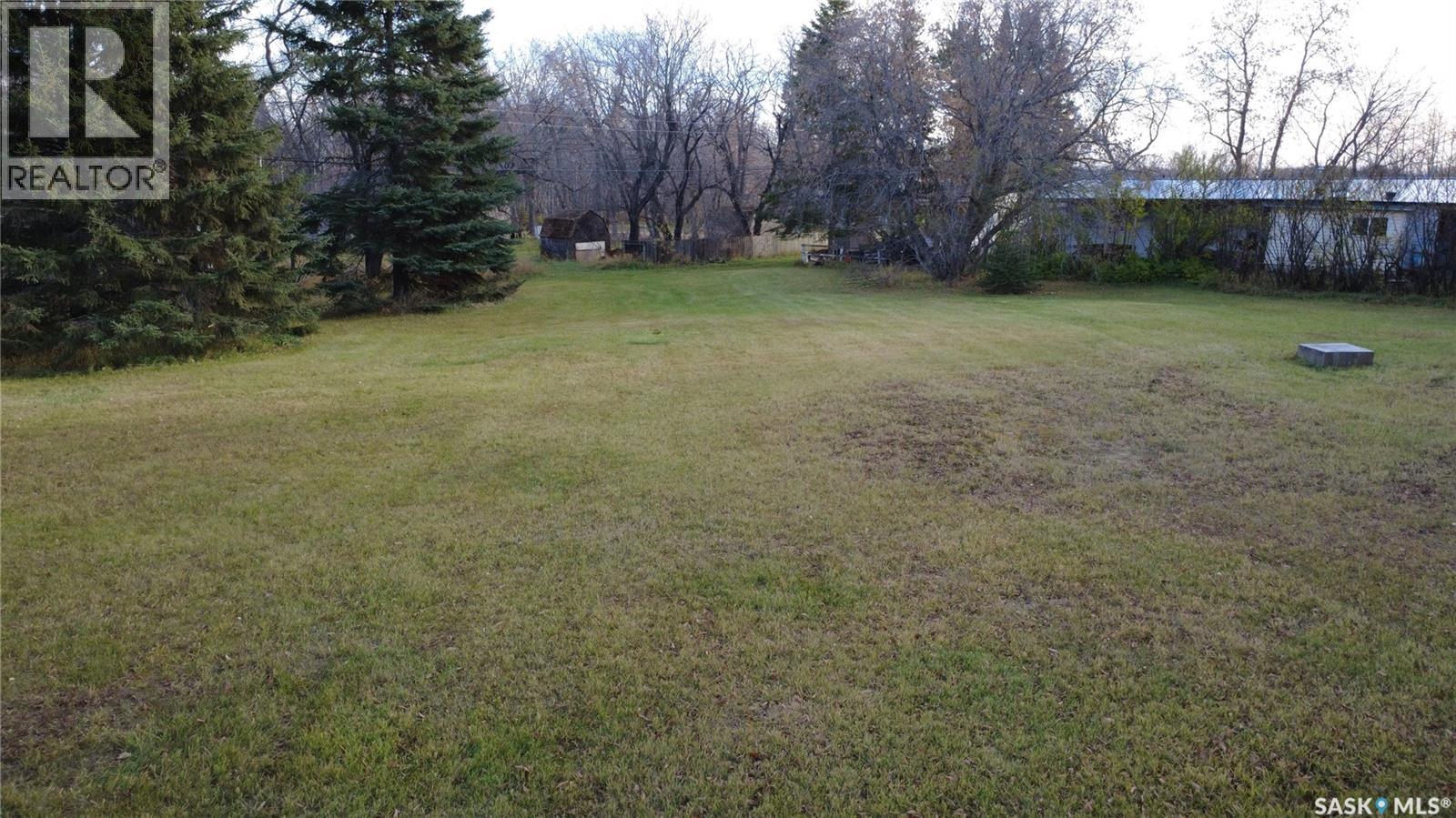 114 1 Avenue, Paddockwood, SK S0J 1Z0