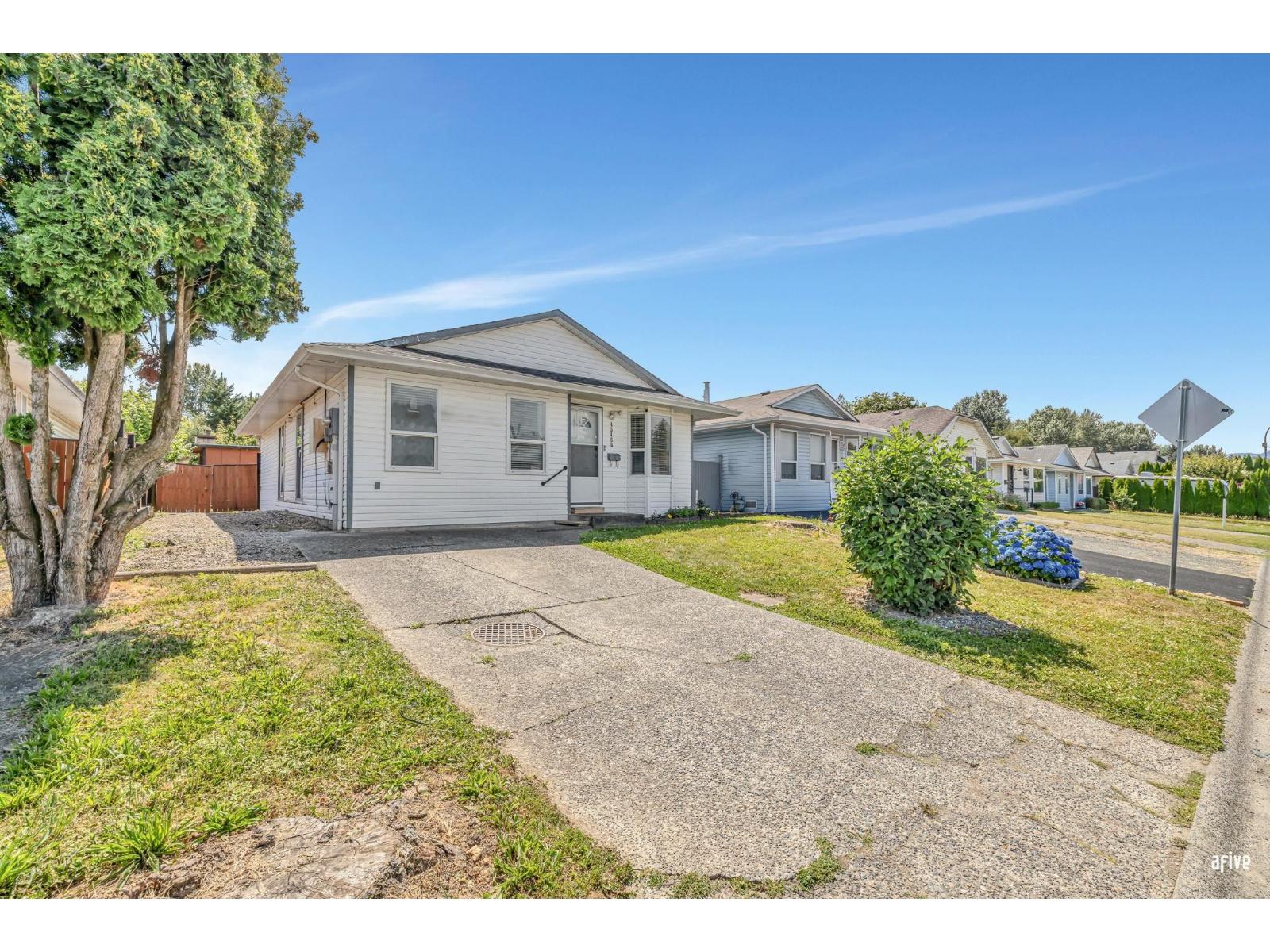 45466 Meadowbrook Drivechilliwack Proper S, Chilliwack, BC V2P 7R9