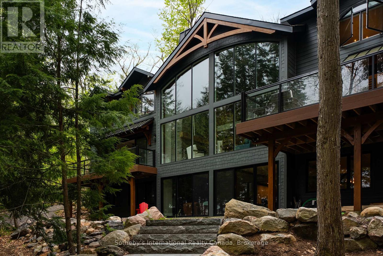 4 Unit 1316 East Bay Rd #a, Muskoka Lakes, ON P0C 1M0