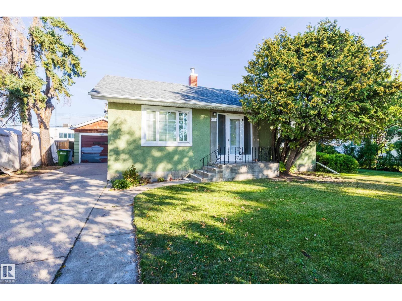 105 St Unit 10016, Westlock, AB T7P 1V2