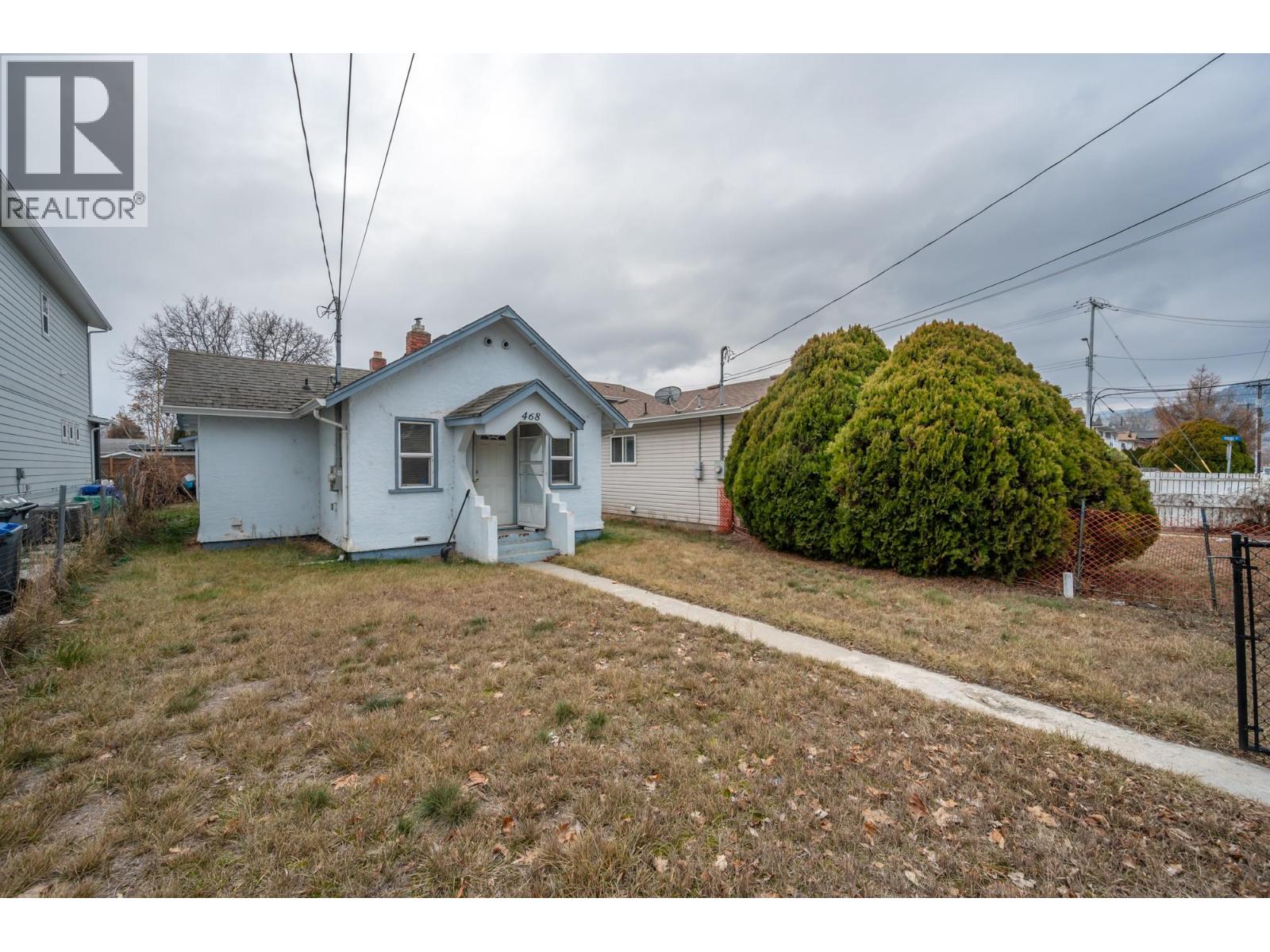 468 Wade Ave W, Penticton, BC V2A 1V4