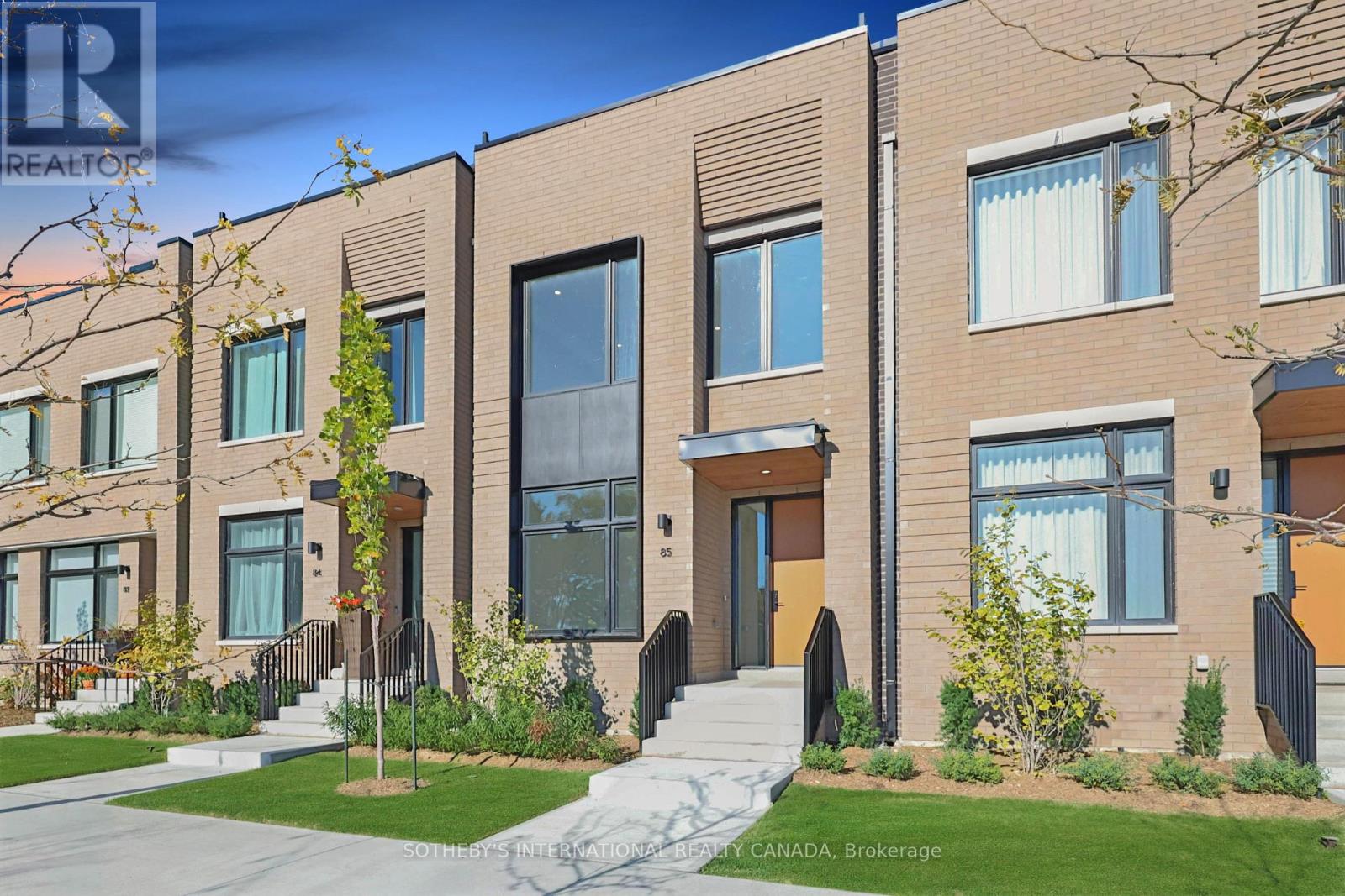 60 Lou Parsons Wy #85 Dr #85, Mississauga Port Credit, ON L5H 0B2