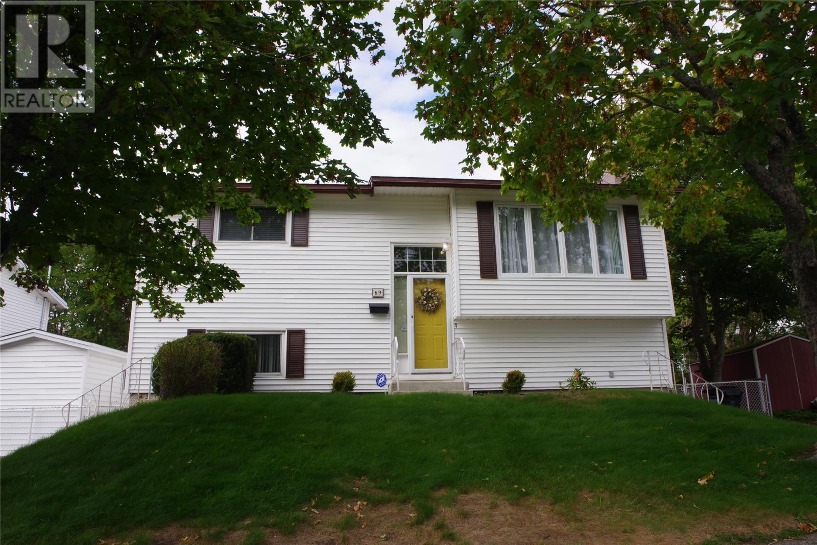 69 Reid St, St. John's, NL A1E 2K8
