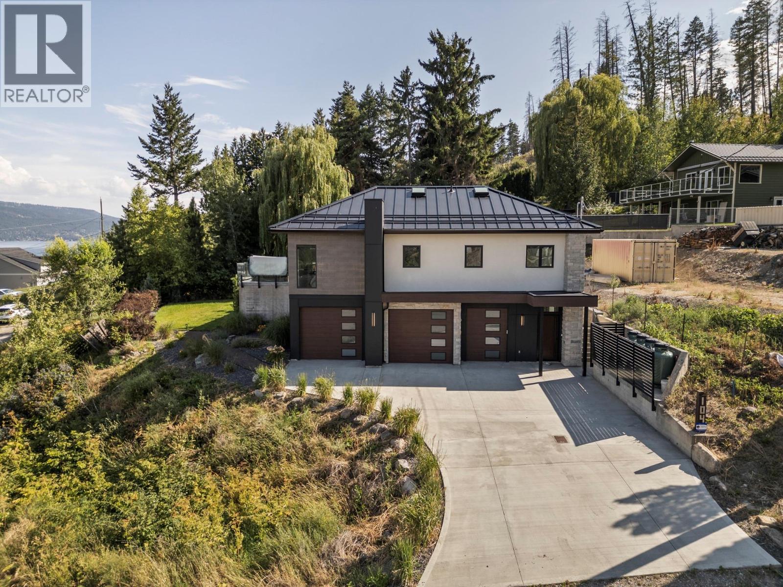 104 Elliot Rd, Vernon, BC V1H 2E4