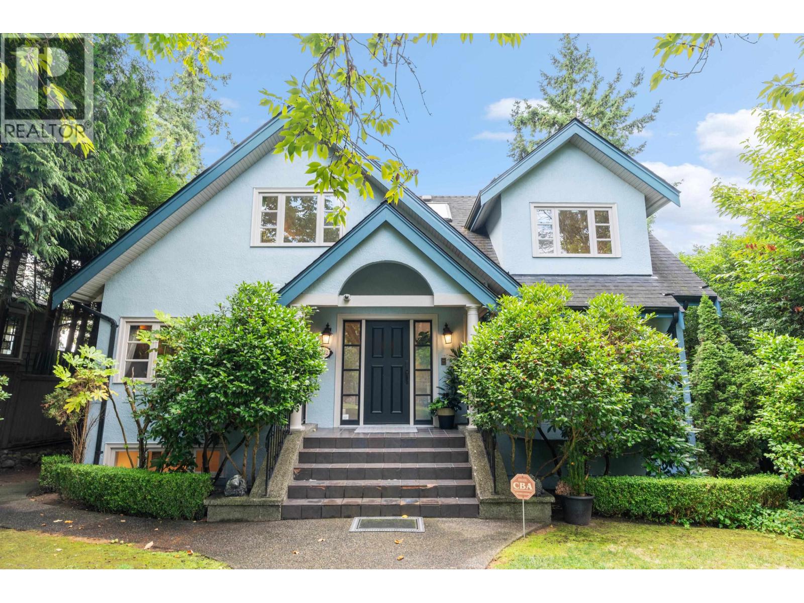 3982 W 35th Ave, Vancouver, BC V6N 2P2