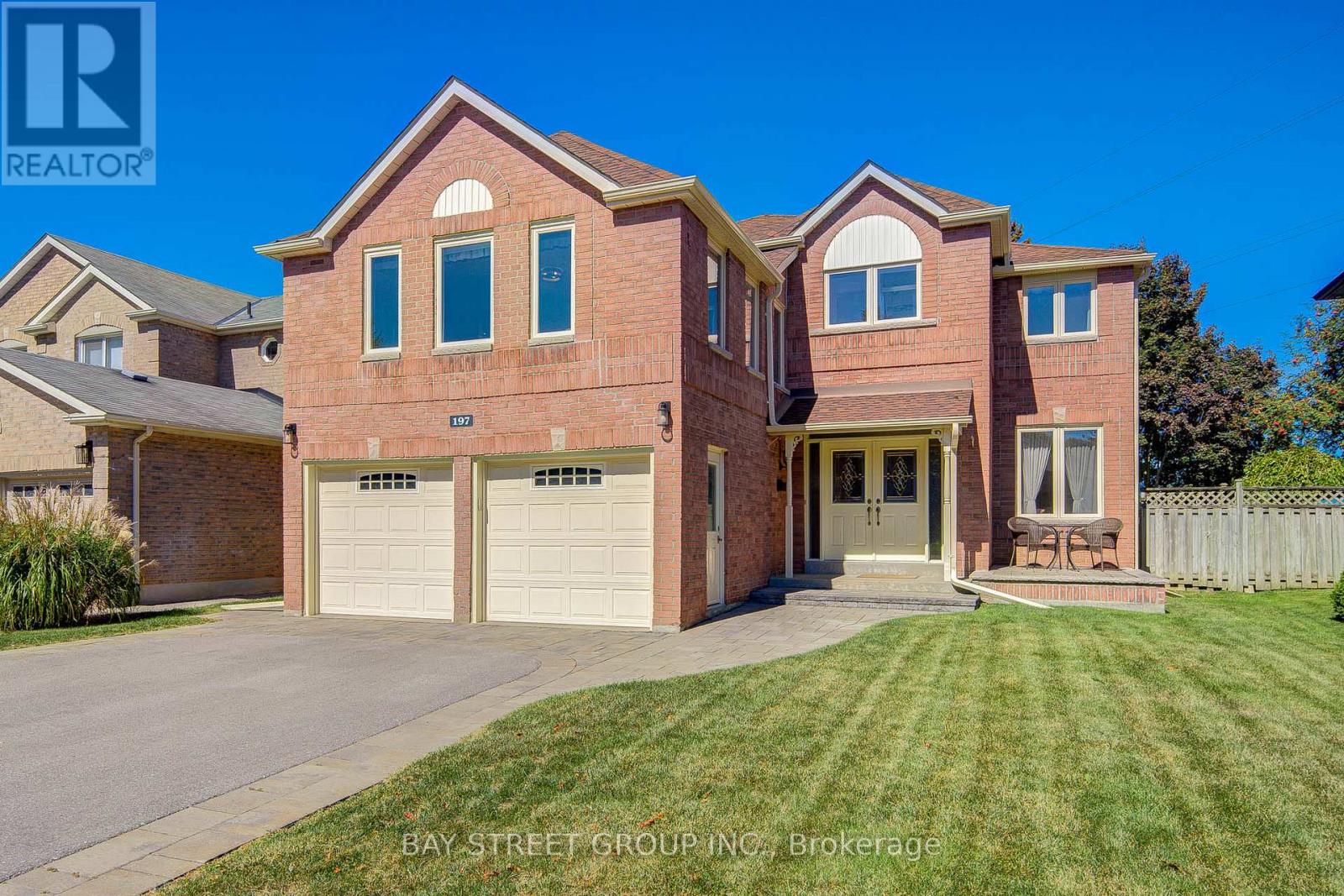 197 Mccaffrey Rd, Newmarket, ON L3X 1K1