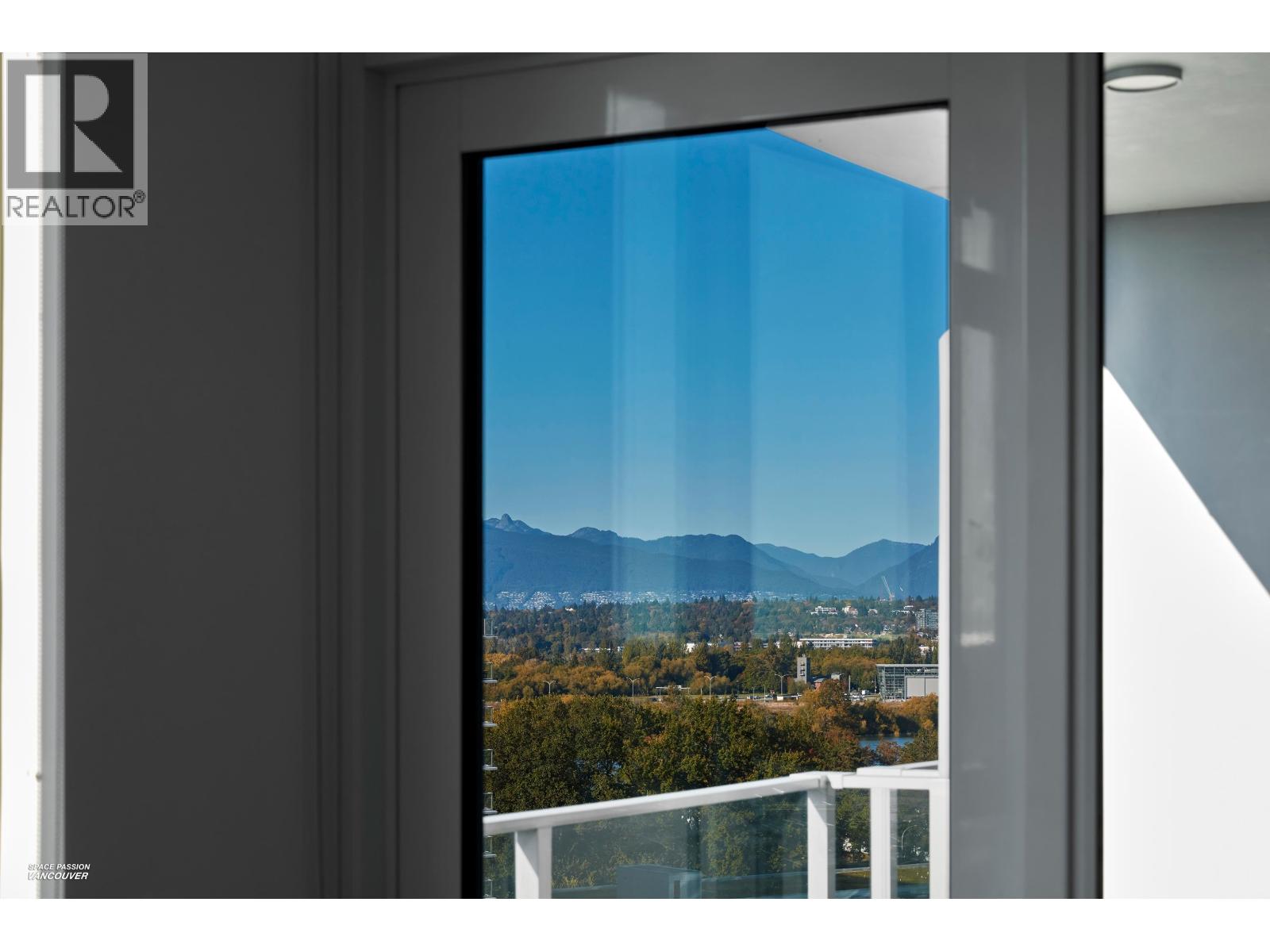 7488 Lansdowne Road Unit 1706, Richmond, BC V7C 0B9
