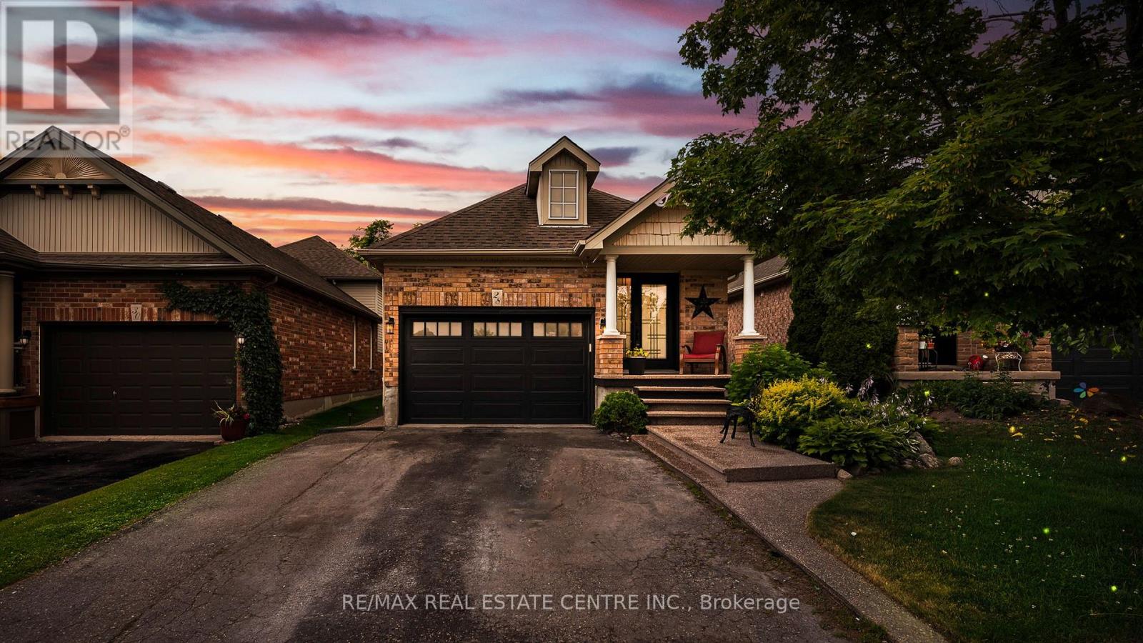 28 Henderson St, Orangeville, ON L9W 5G1