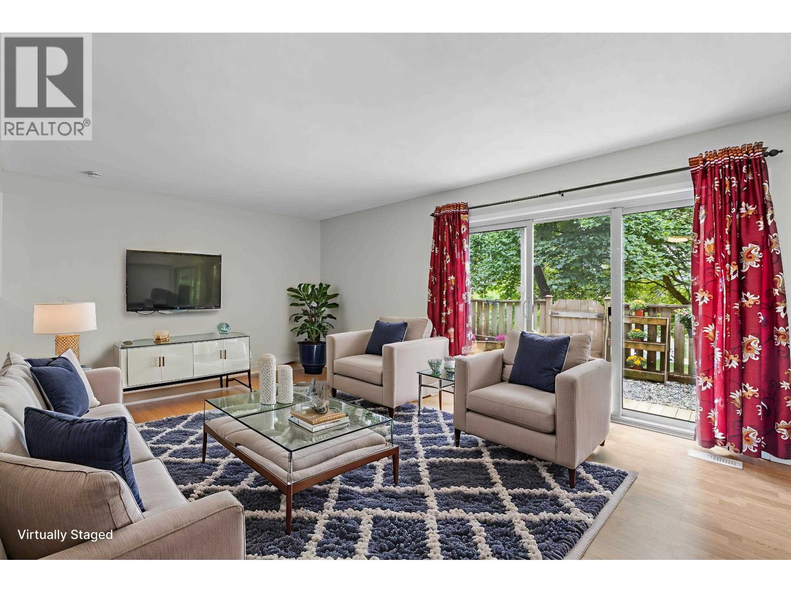 1035 Cecile Dr, Port Moody, BC V3H 1M5