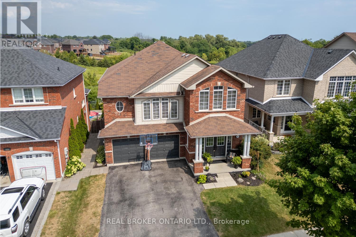 199 Fenning Dr, Clarington, ON L1E 3K2