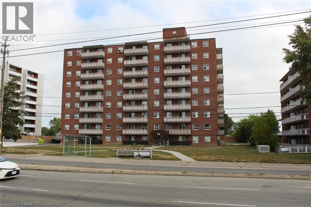851 Queenston Road Unit 204, Hamilton, ON L8G 1B4