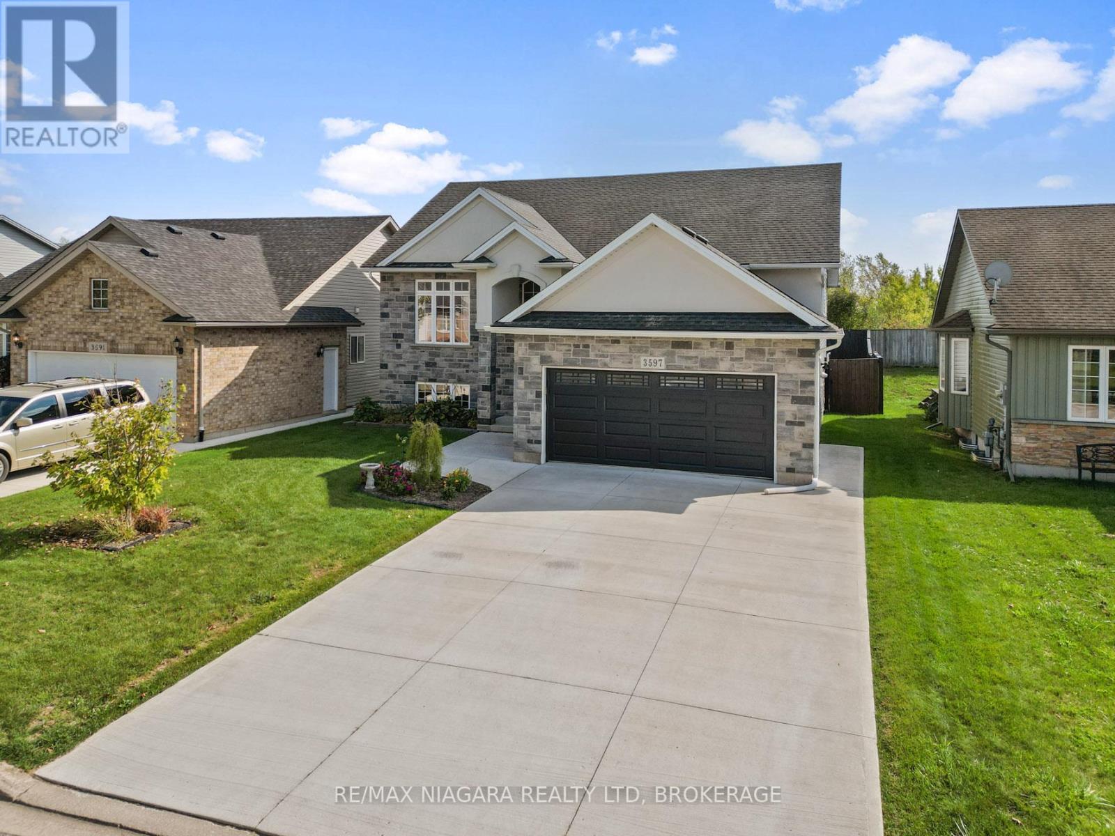 3597 Carver St, Fort Erie Stevensville, ON L0S 1S0