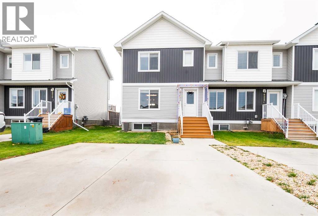 9523 112 Ave D St, Clairmont, AB T8X 4G8