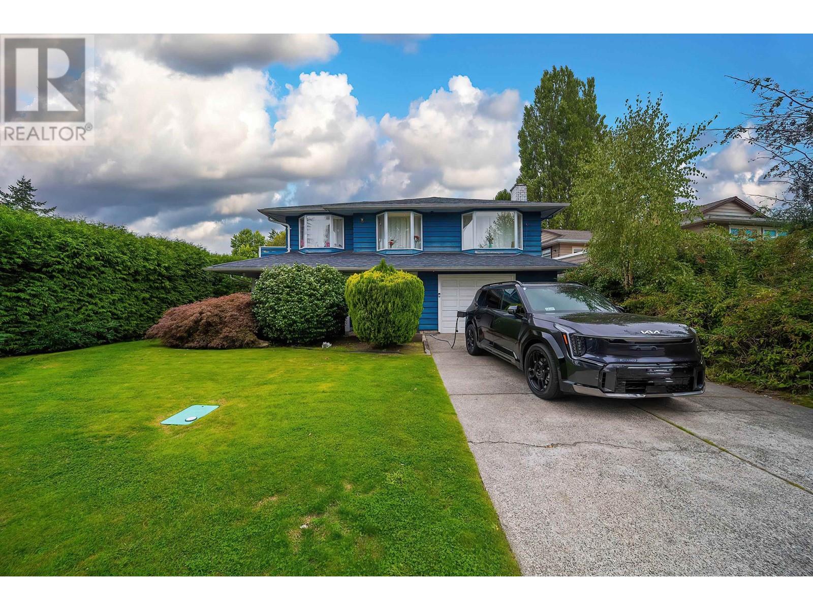 11751 Trumpeter Dr, Richmond, BC V7E 3X4