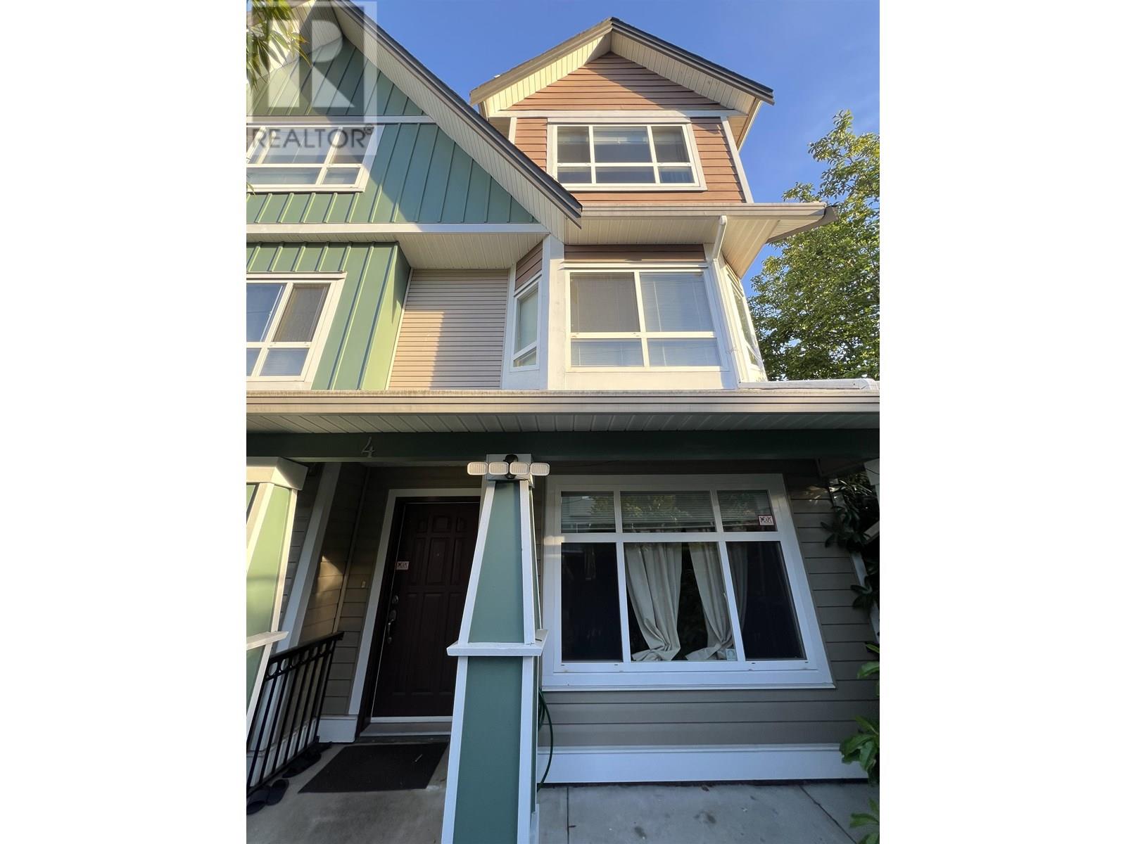 8080 Bennett Road Unit 4, Richmond, BC V6Y 1N5