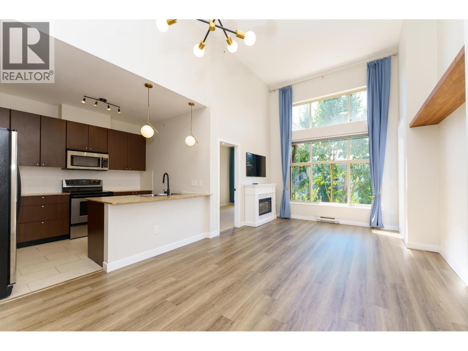 2477 Kelly Avenue Unit 420, Port Coquitlam, BC V3C 0B3