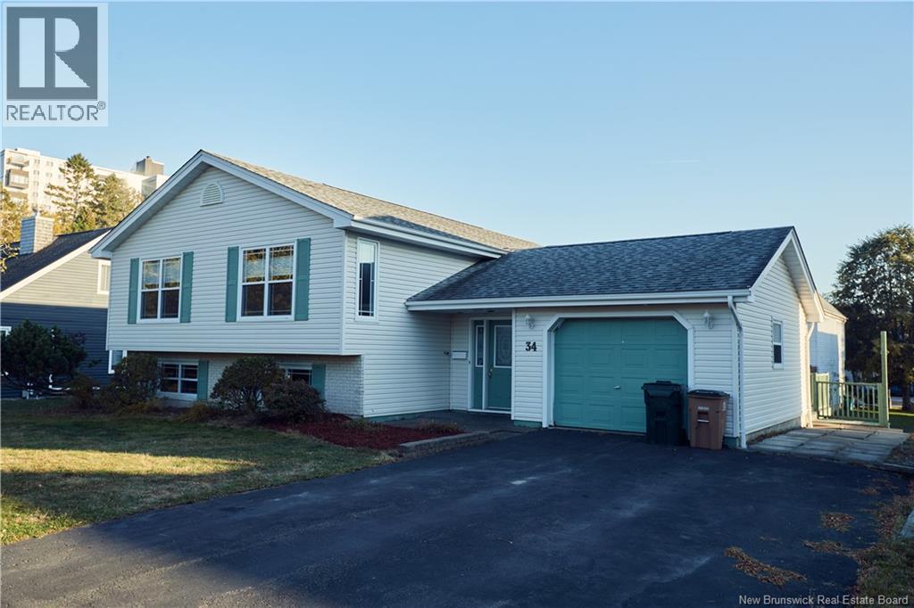 34 Westminster Ct, Saint John, NB E2K 4S3