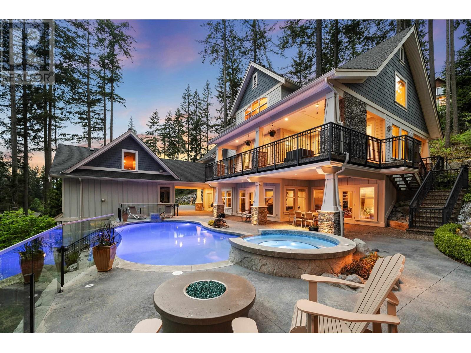 1462 Crystal Creek Dr, Anmore, BC V3H 0A3
