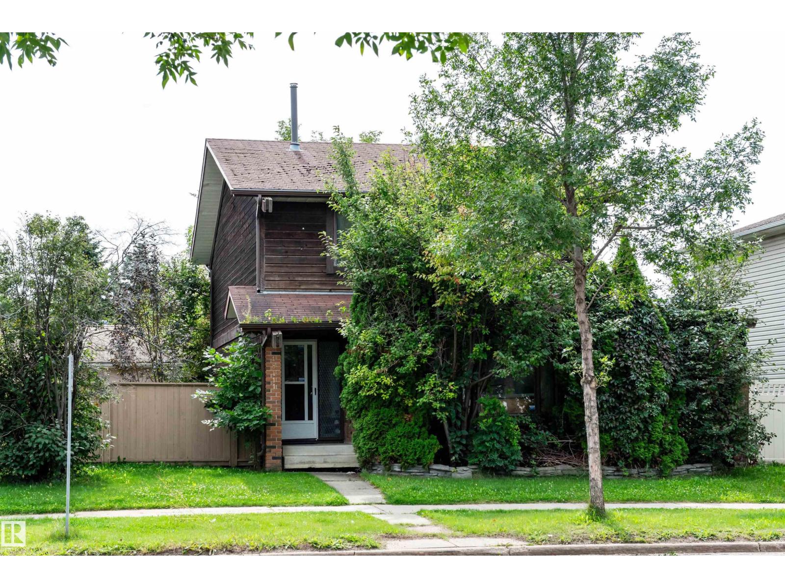 76 Av Nw Unit 18111, Edmonton, AB T5T 2E9