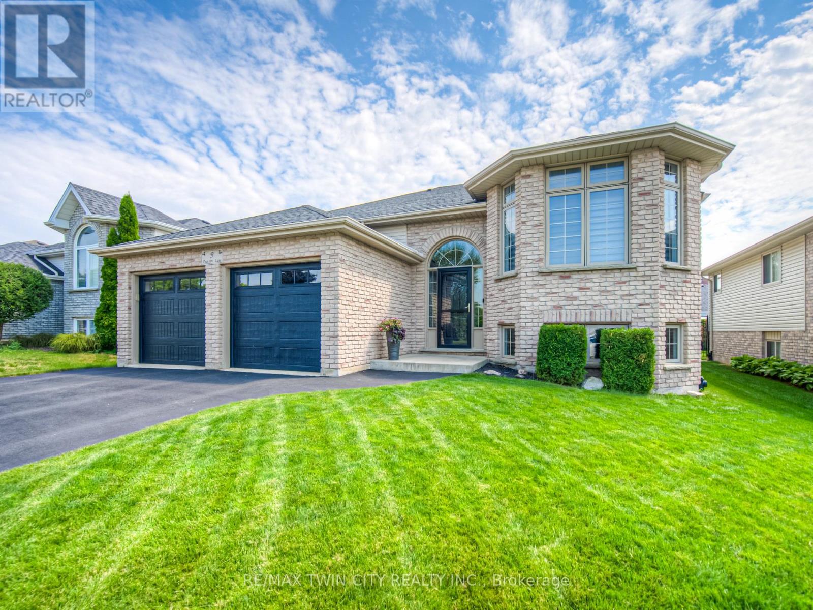 9 Dunton Ln, Brant, ON N3L 4E1