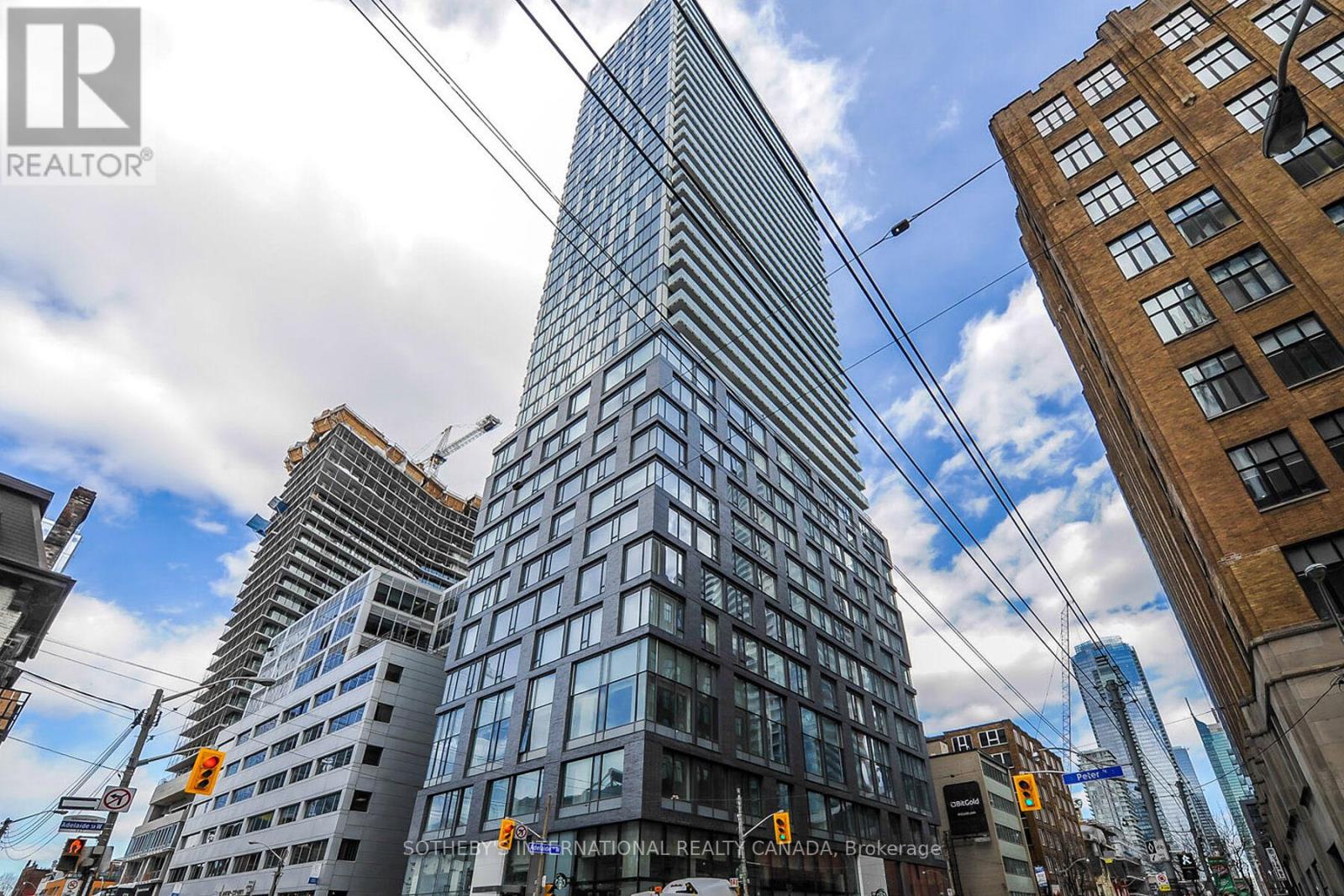 3407 101 Peter St W, Toronto, ON M5V 0G6