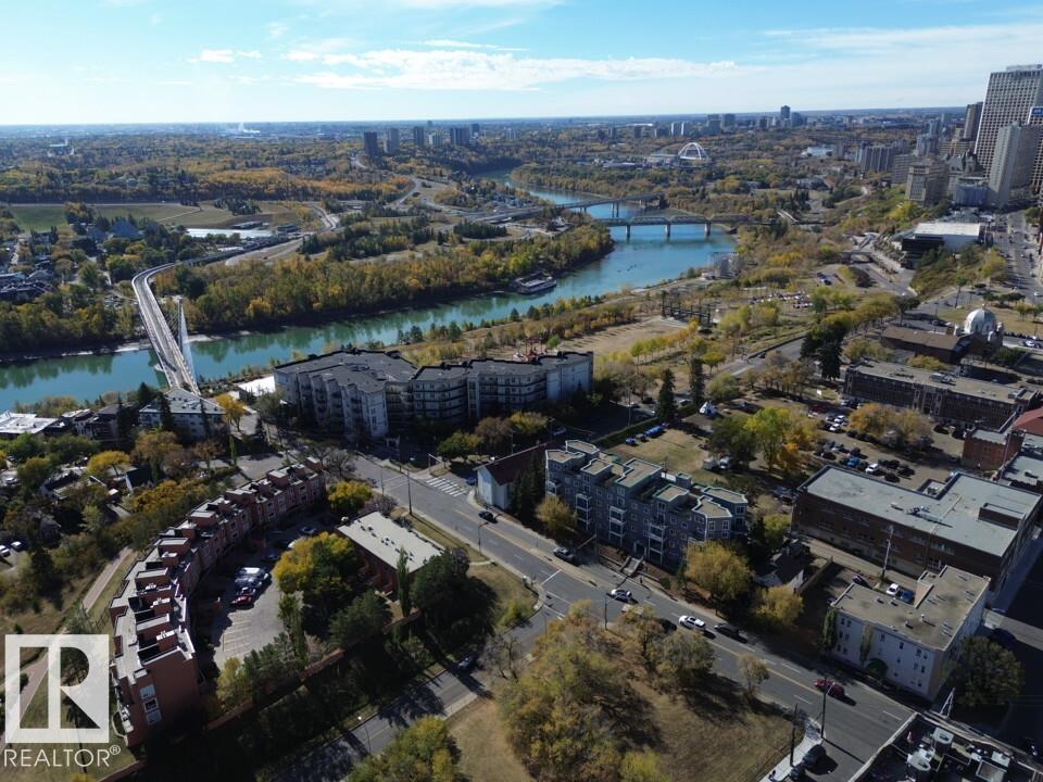 10118 95 Street #208, Edmonton, AB T5H 4R6