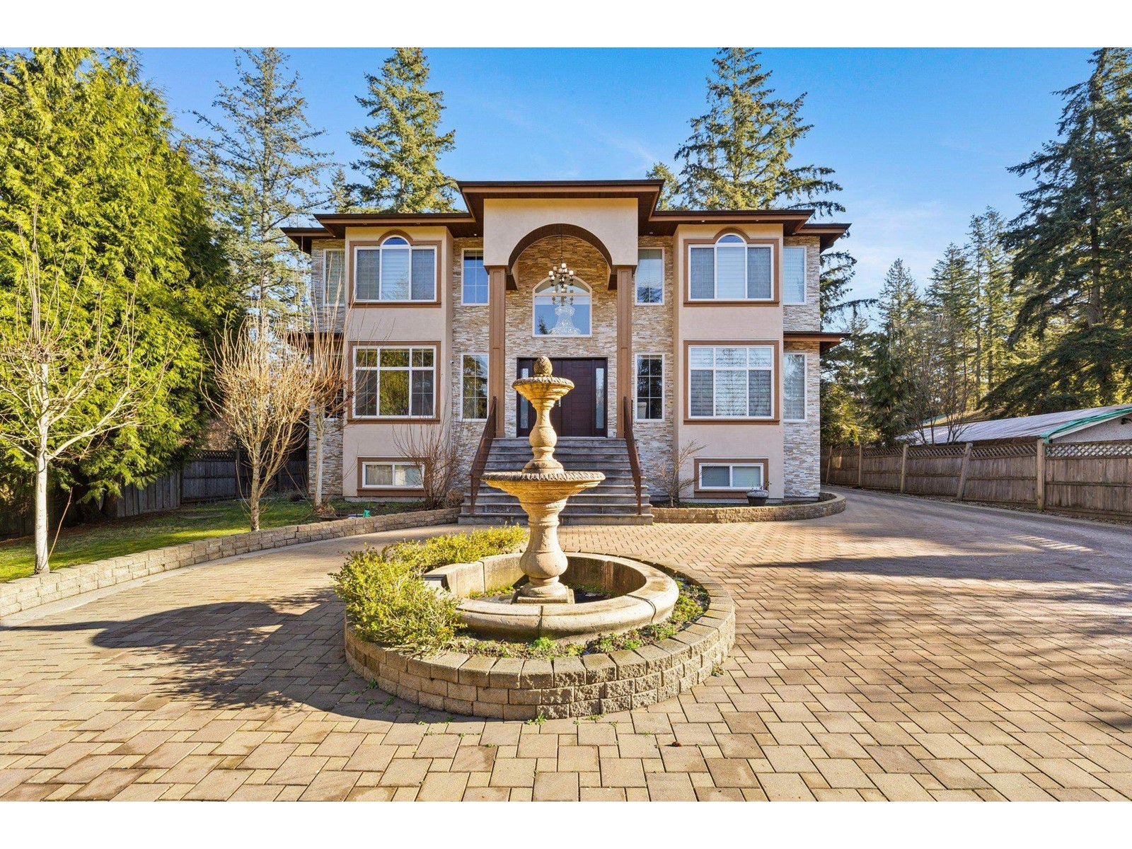 140 Street Unit 2504, Surrey, BC V4P 2C6
