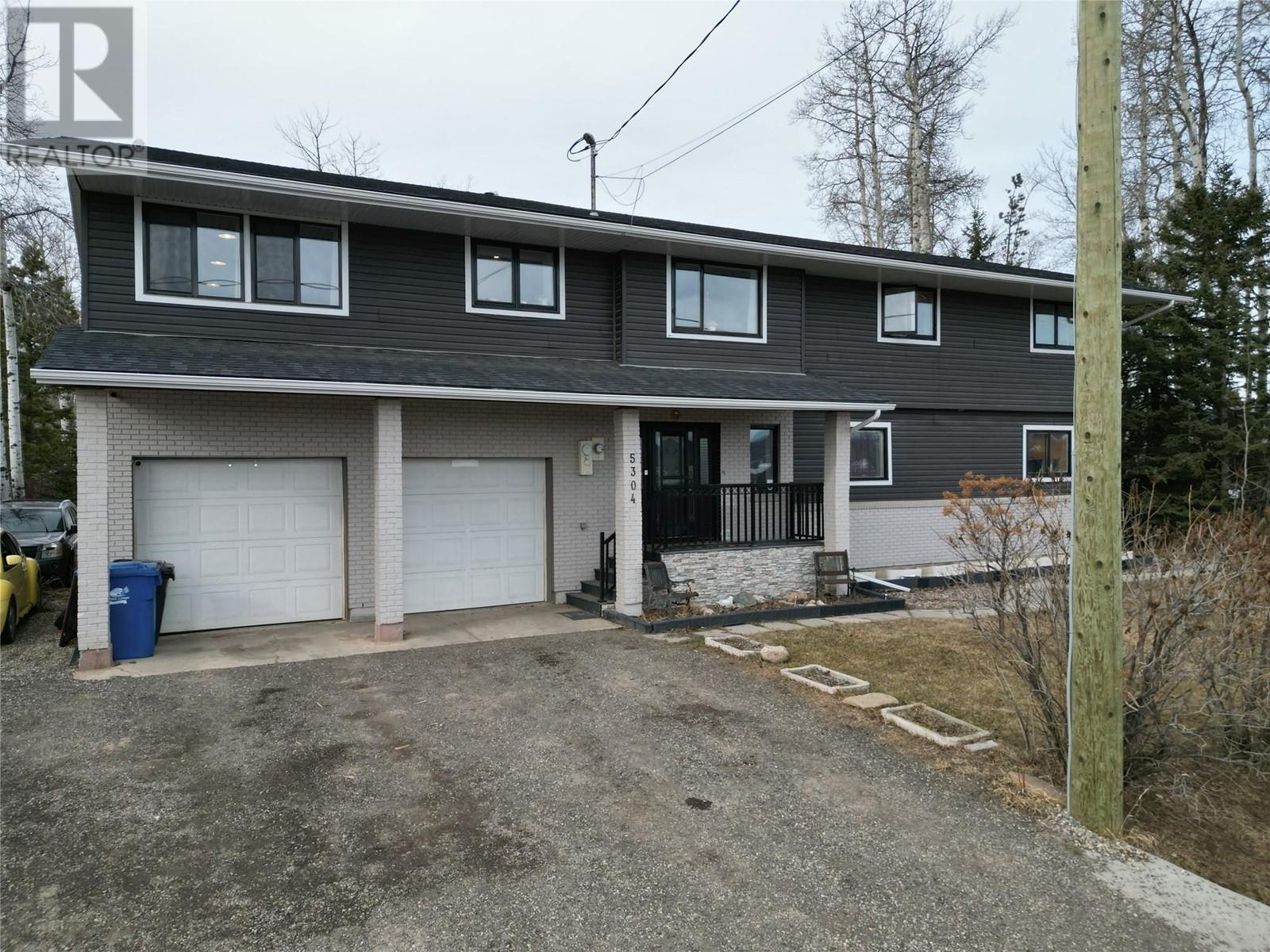 5304 Elevator Rd, Pouce Coupe, BC V0C 2C0