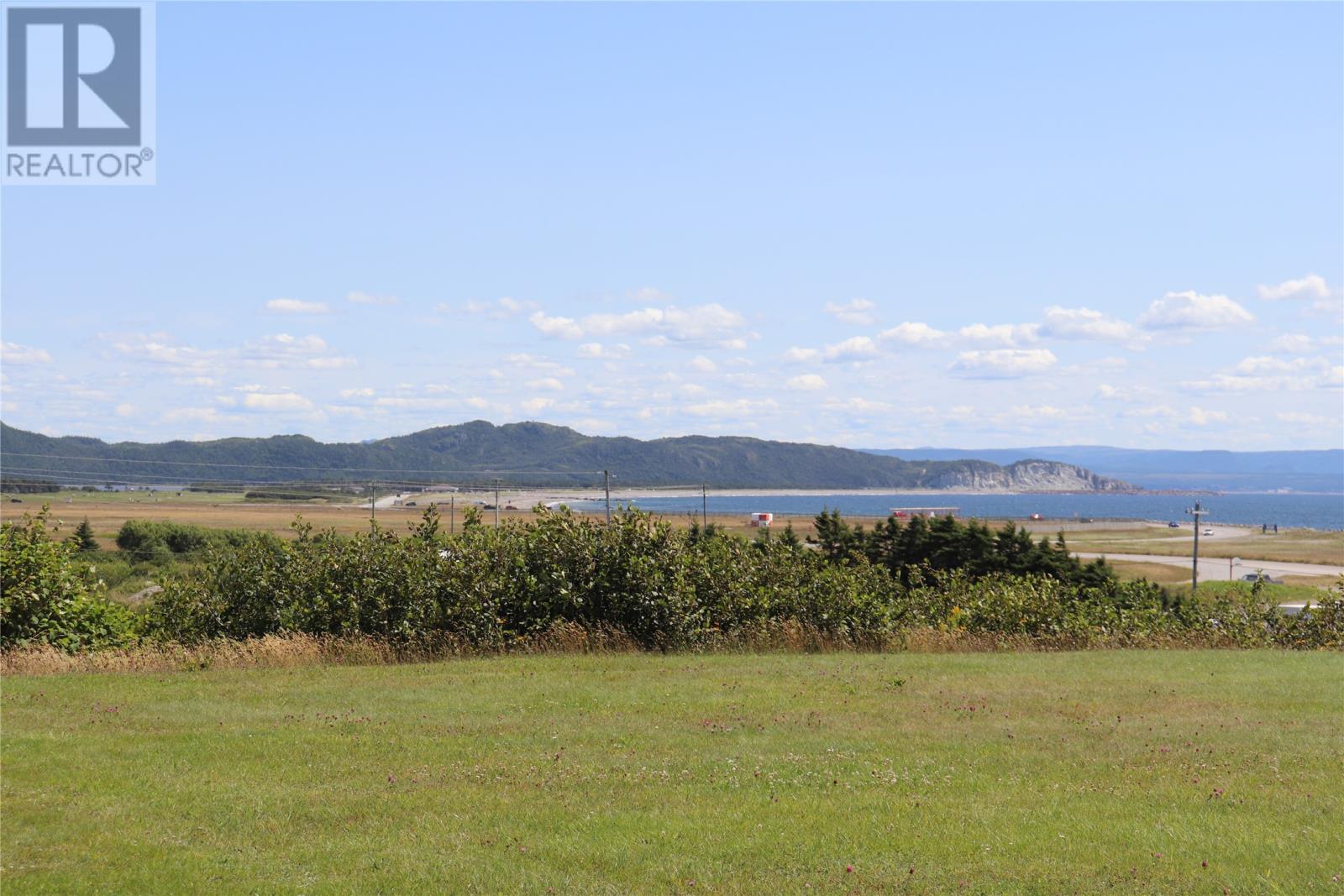 120 West St, Stephenville, NL A2N 1E4