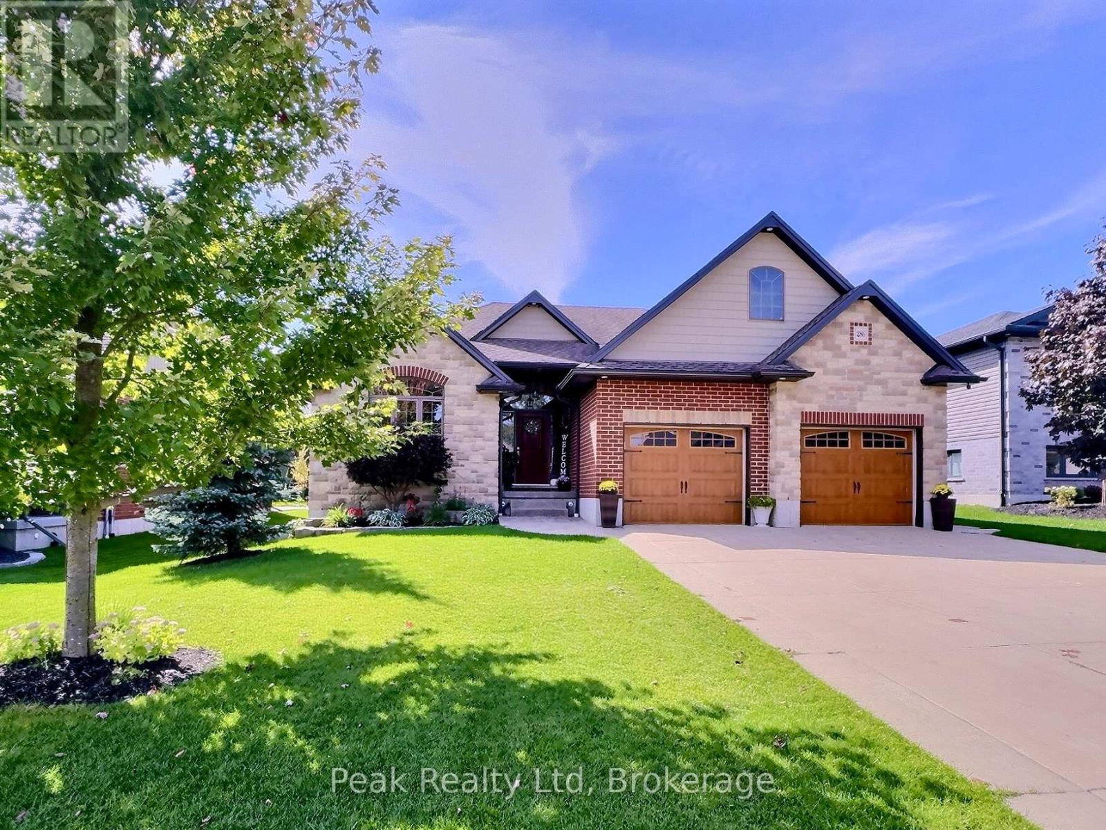 286 Sunset Dr, West Perth, ON N0K 1N0