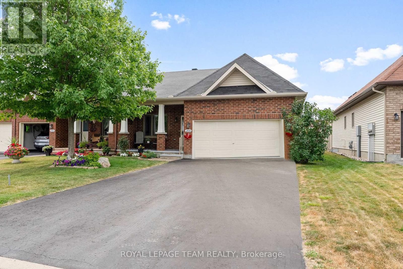 200 Edey St, Arnprior, ON K7S 0G2