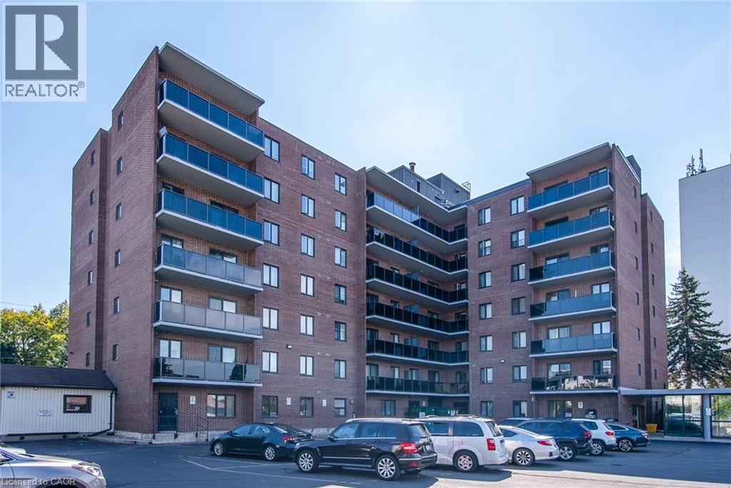 279 Chandler Drive Unit 110, Kitchener, ON N2E 1X6
