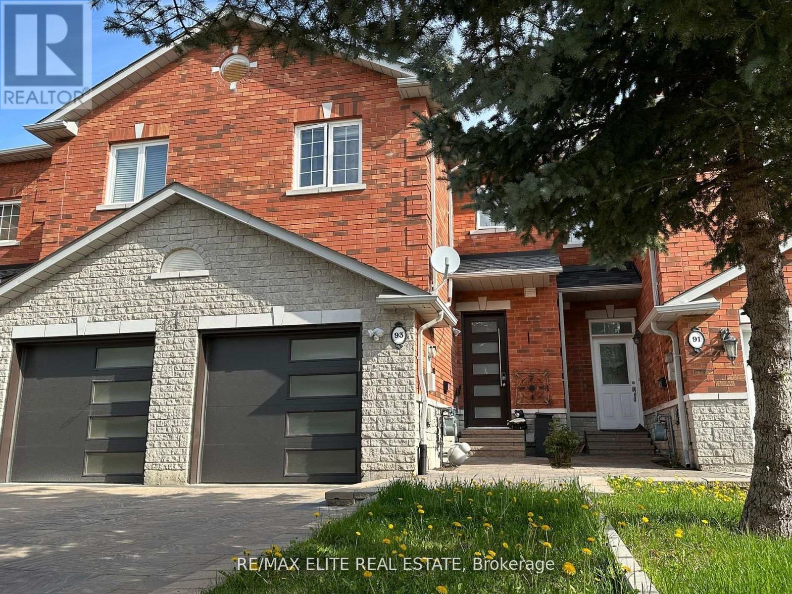 93 Benson Ave, Richmond Hill, ON L4C 4E5