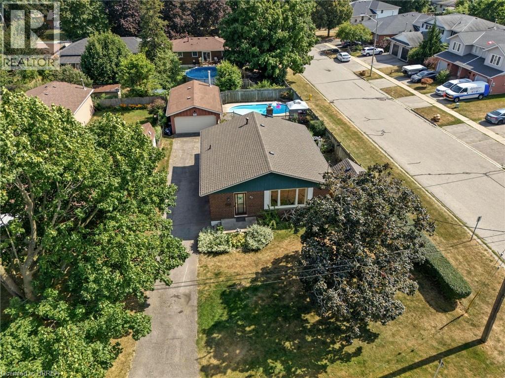 22 Mccammon St, Brant, ON N3L 1V9