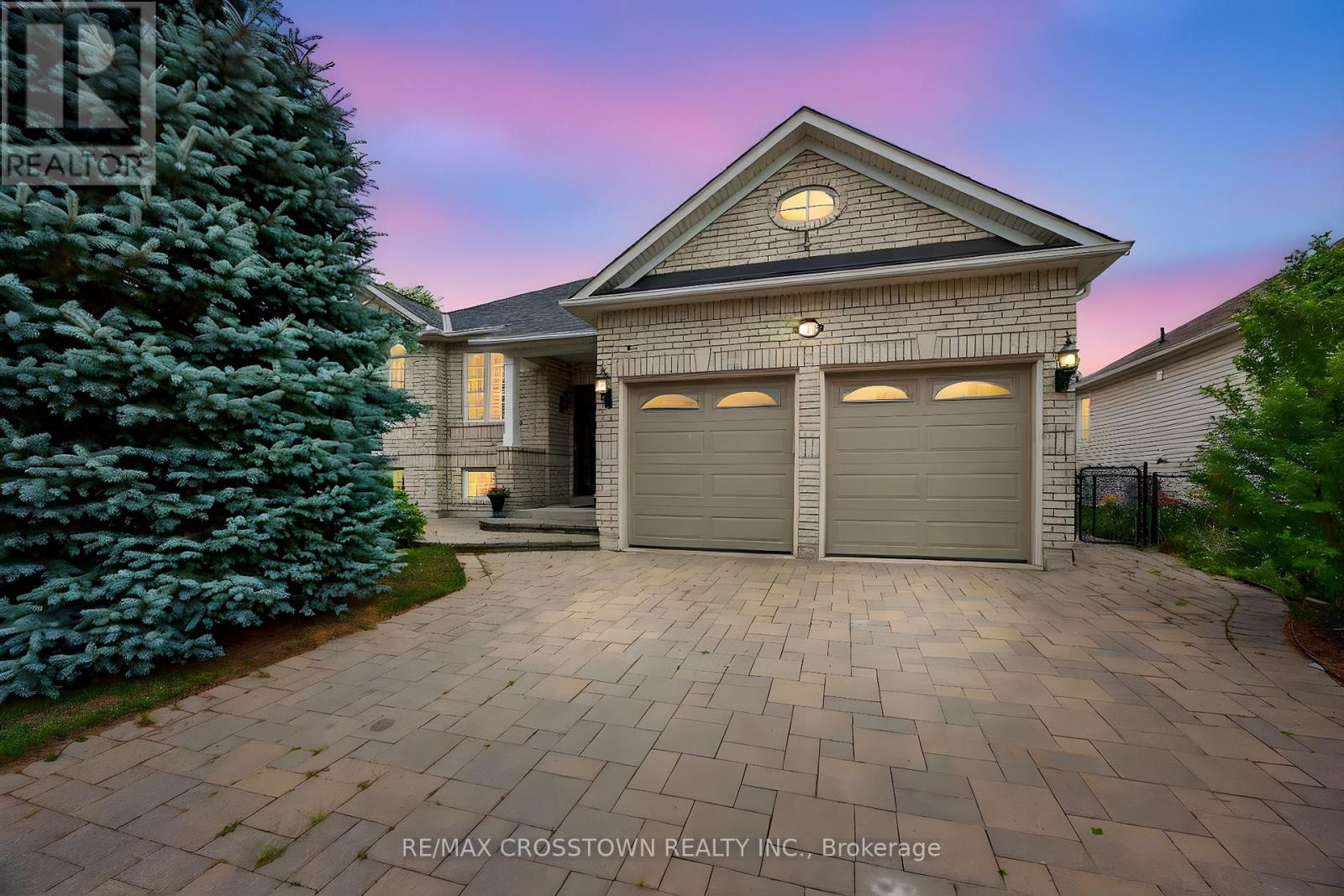 11 Northwood Dr, Wasaga Beach, ON L9Z 3B5