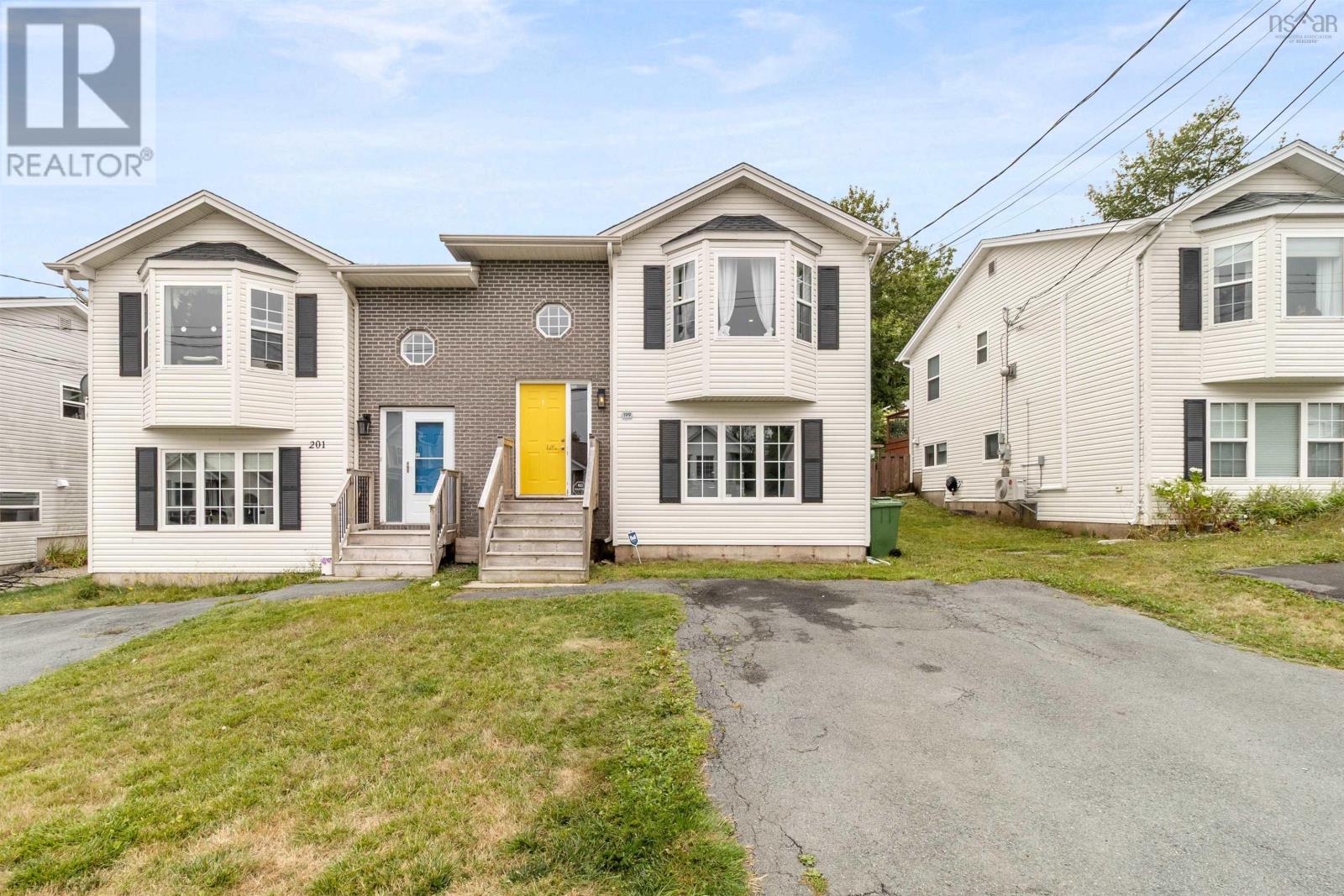 199 Charles Rd, Timberlea, NS B3T 1N4